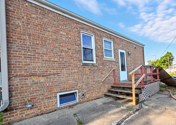 3310 Highland Ave Berwyn, IL 60402