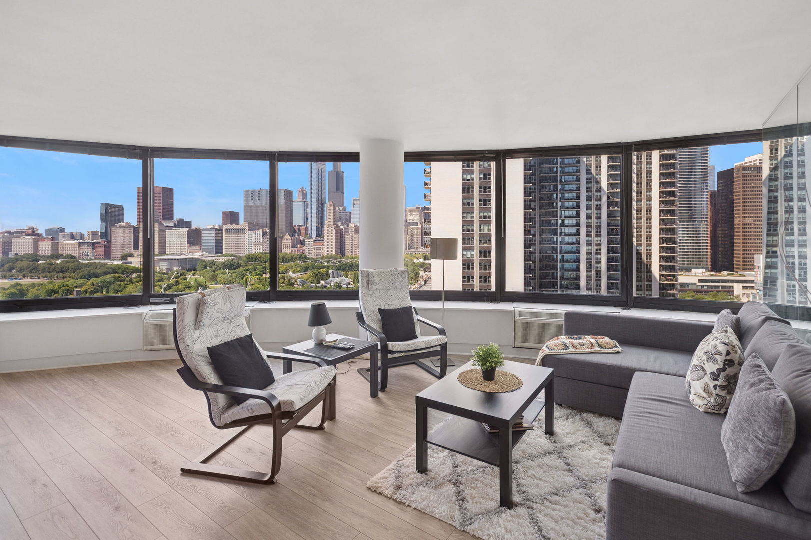 155 N Hbr Dr #1613 Chicago, IL 60601