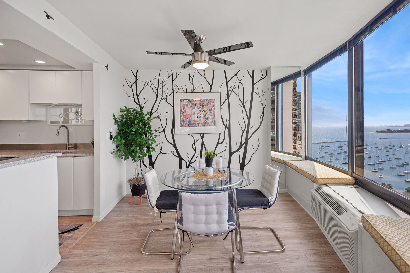 155 N Hbr Dr #1613 Chicago, IL 60601