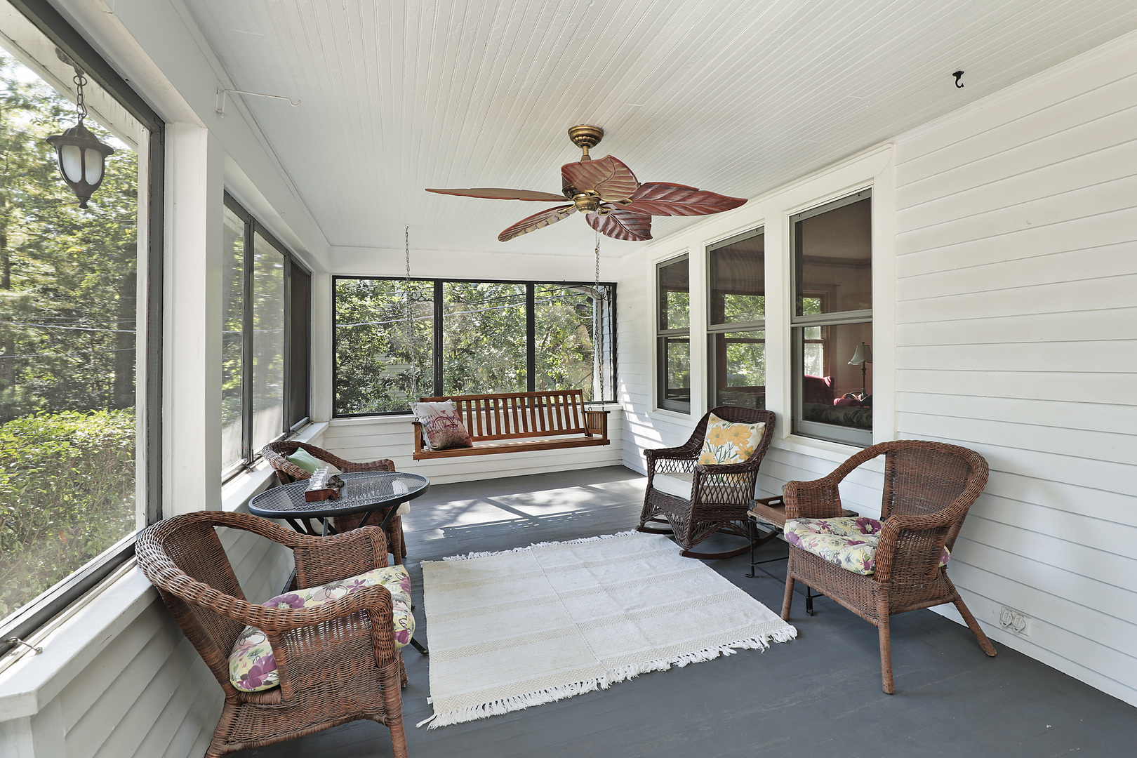 904 Frst Ave Deerfield, IL 60015