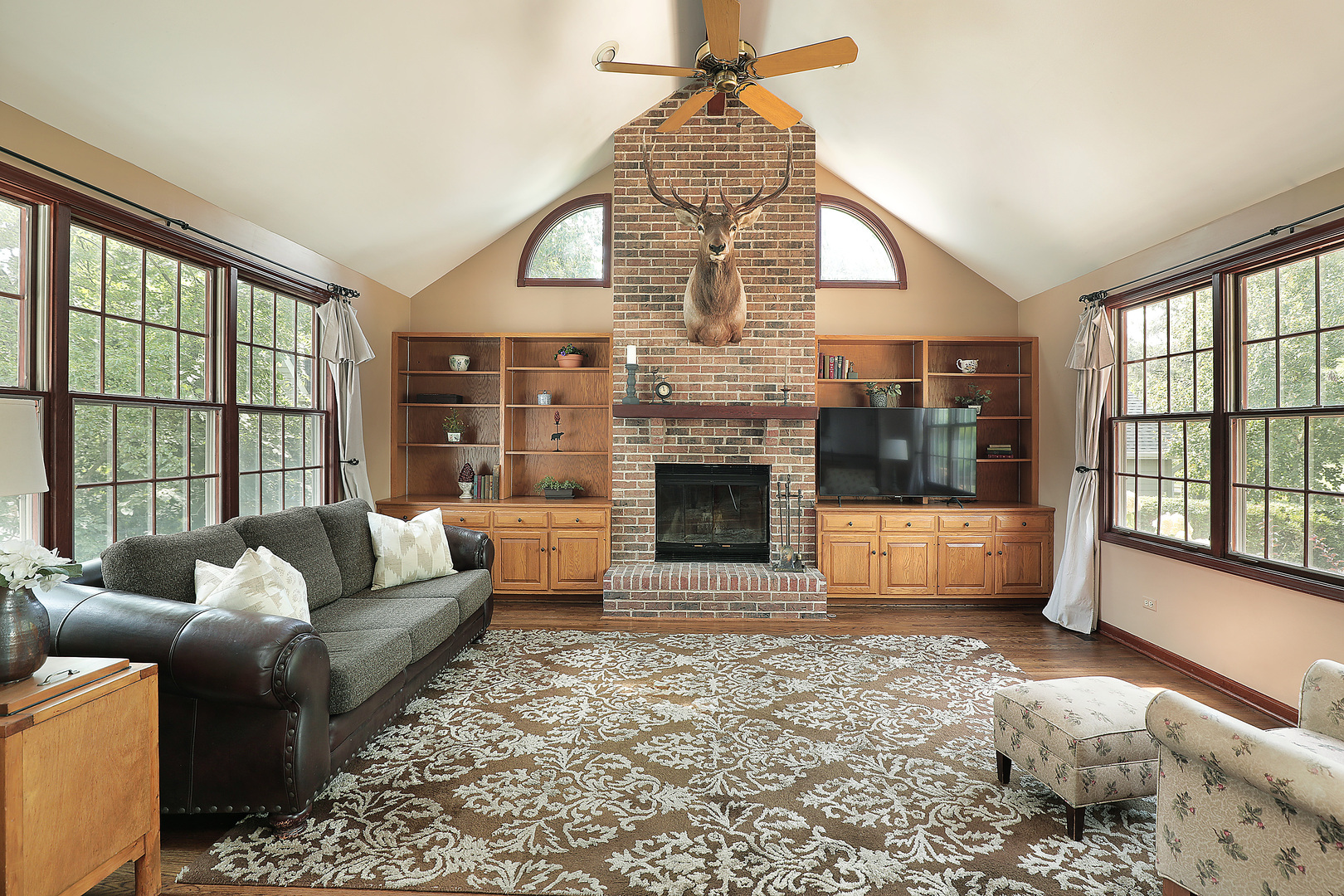 904 Frst Ave Deerfield, IL 60015