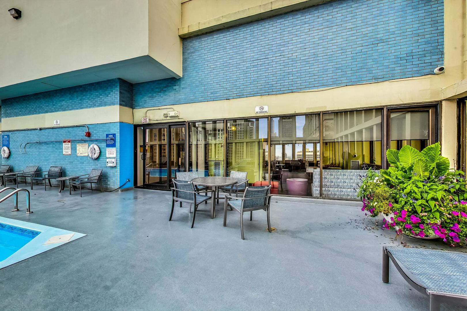 100 E Walton St #42F Chicago, IL 60611