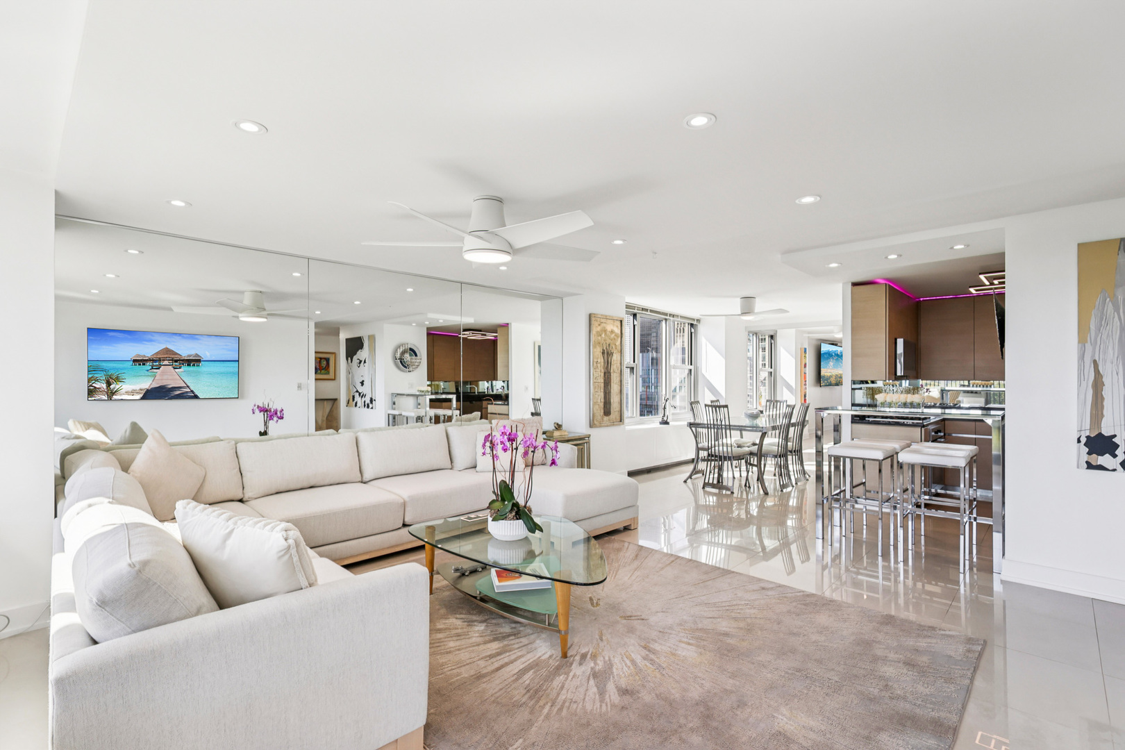 400 E Randolph St #1119-20 Chicago, IL 60601