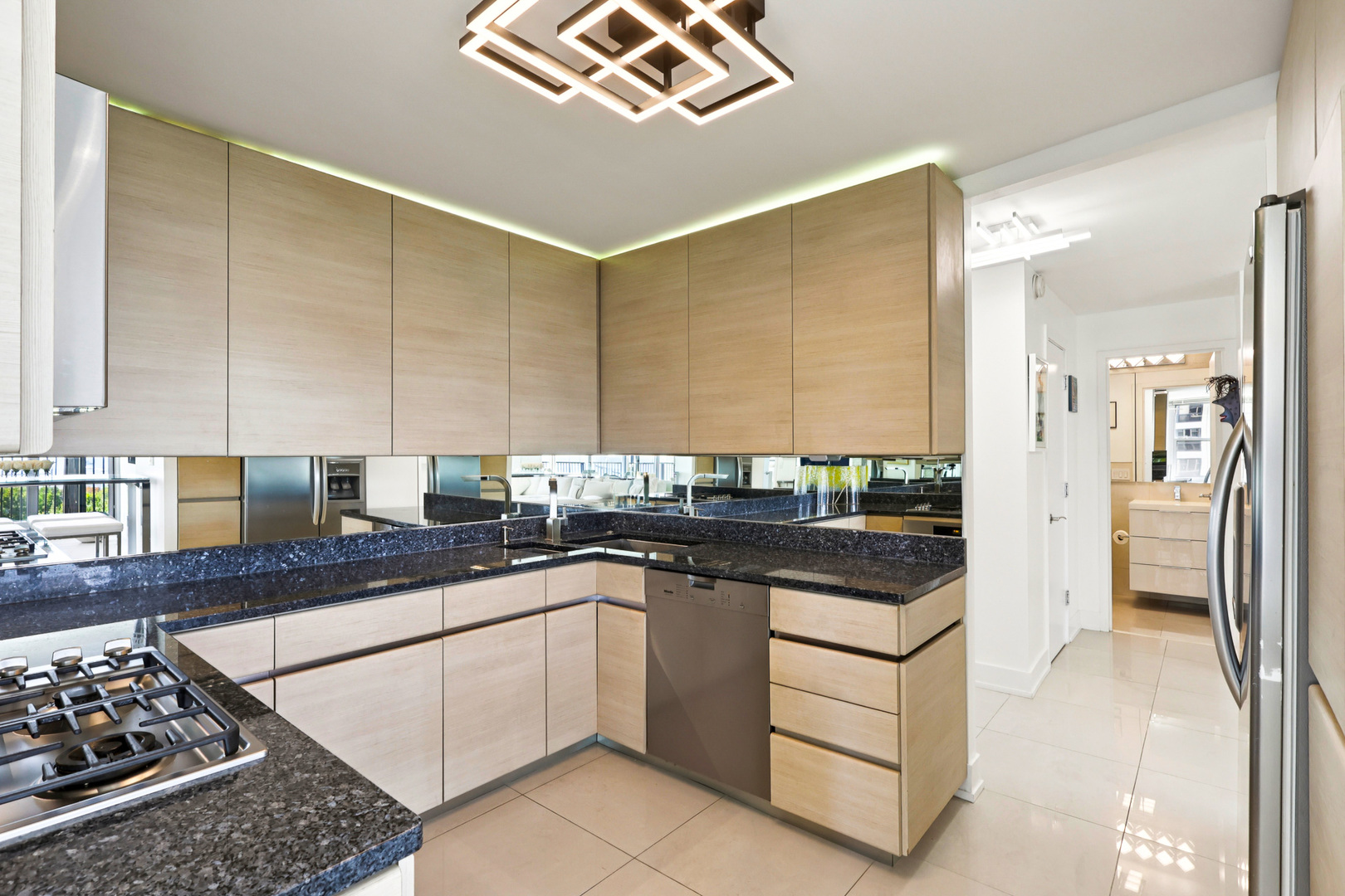 400 E Randolph St #1119-20 Chicago, IL 60601