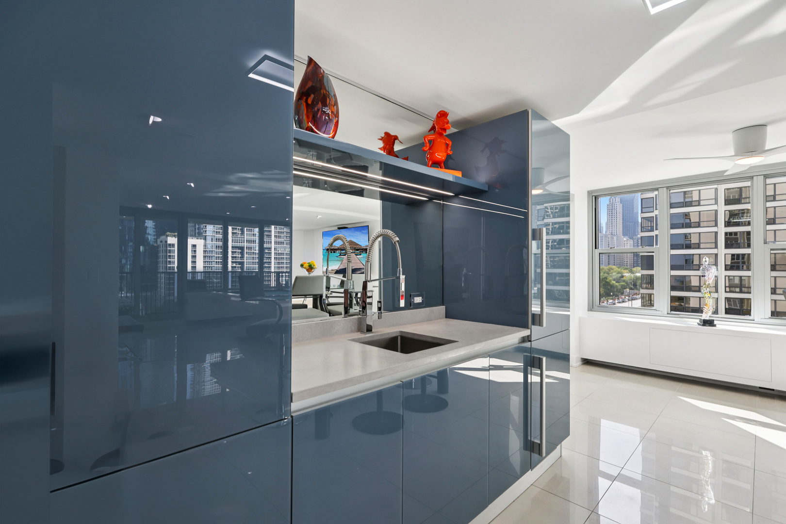 400 E Randolph St #1119-20 Chicago, IL 60601