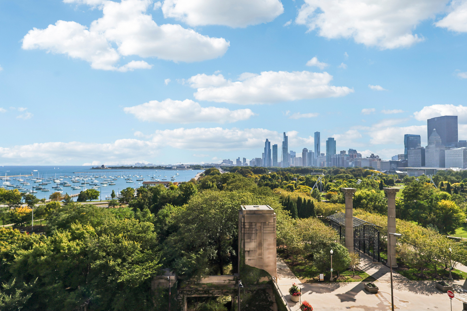 400 E Randolph St #1119-20 Chicago, IL 60601