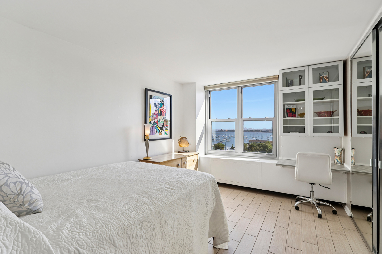 400 E Randolph St #1119-20 Chicago, IL 60601