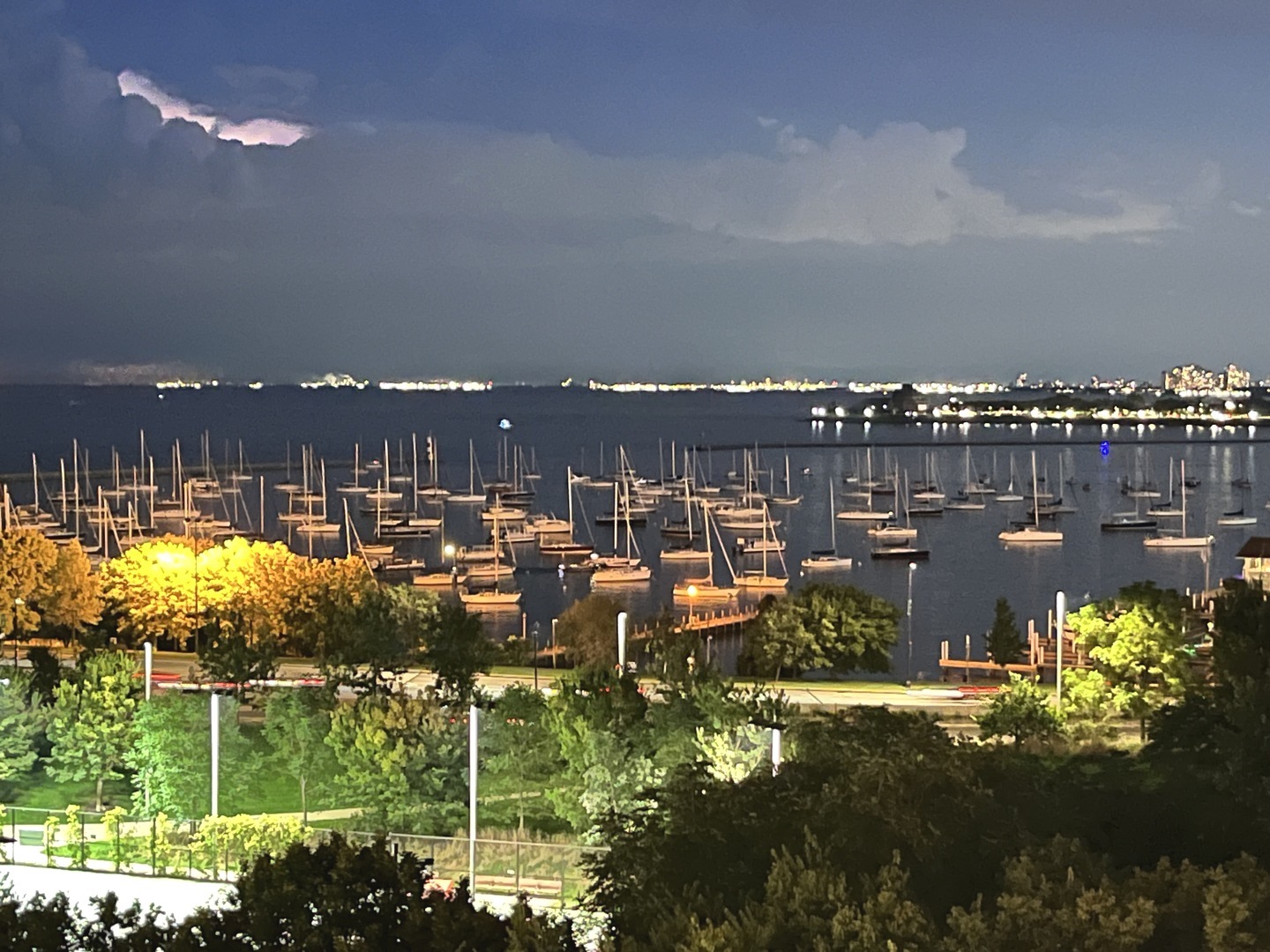 400 E Randolph St #1119-20 Chicago, IL 60601