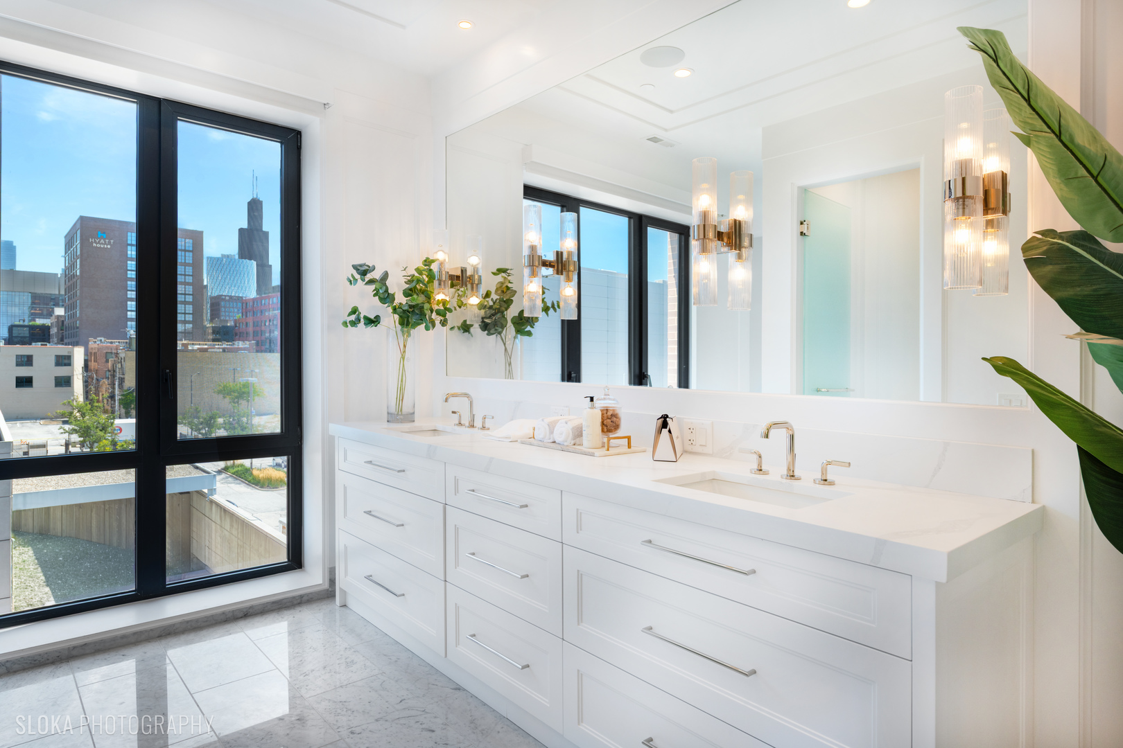 116 N Willard Ct #PH01 Chicago, IL 60607