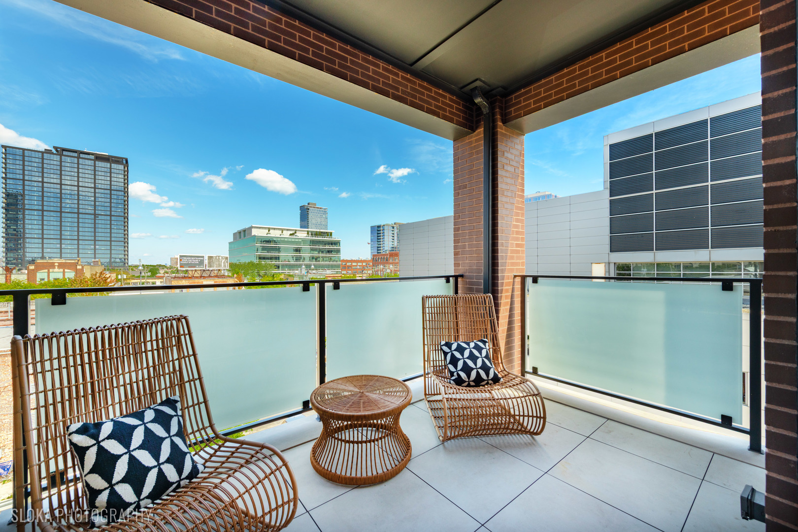 116 N Willard Ct #PH01 Chicago, IL 60607