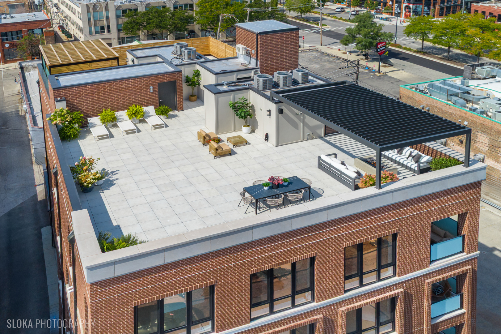 116 N Willard Ct #PH01 Chicago, IL 60607