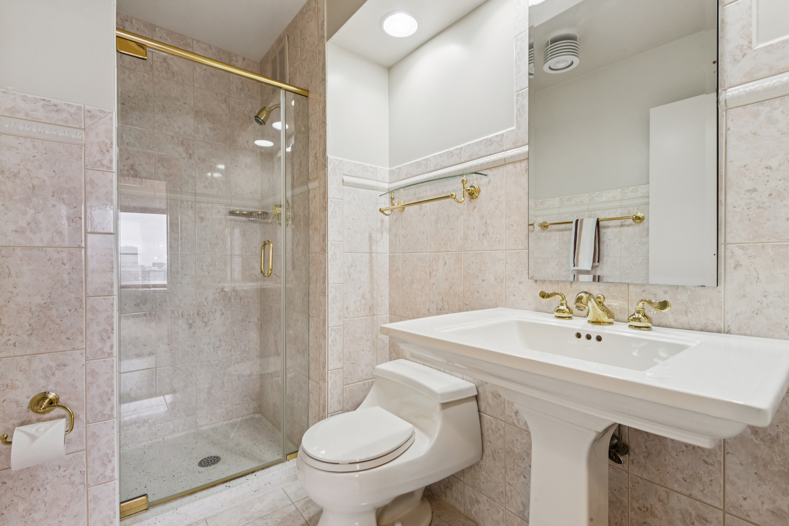 155 N Hbr Dr #3002 Chicago, IL 60601