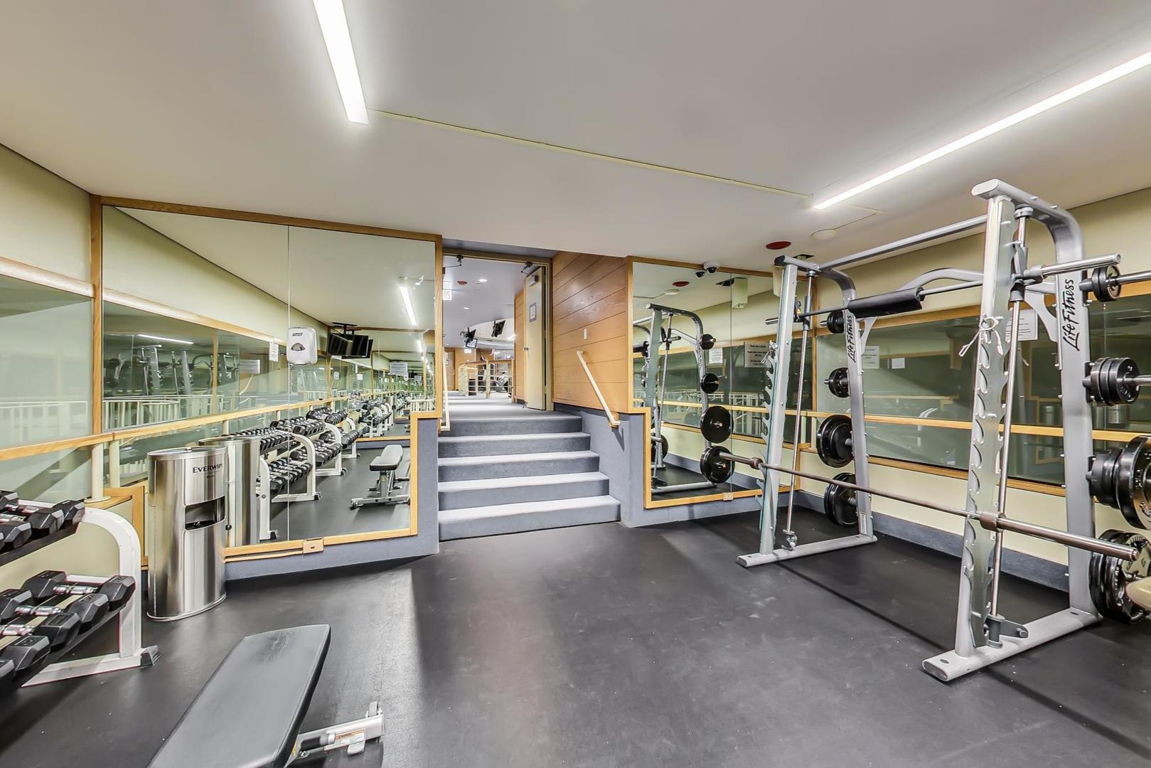 155 N Hbr Dr #3002 Chicago, IL 60601