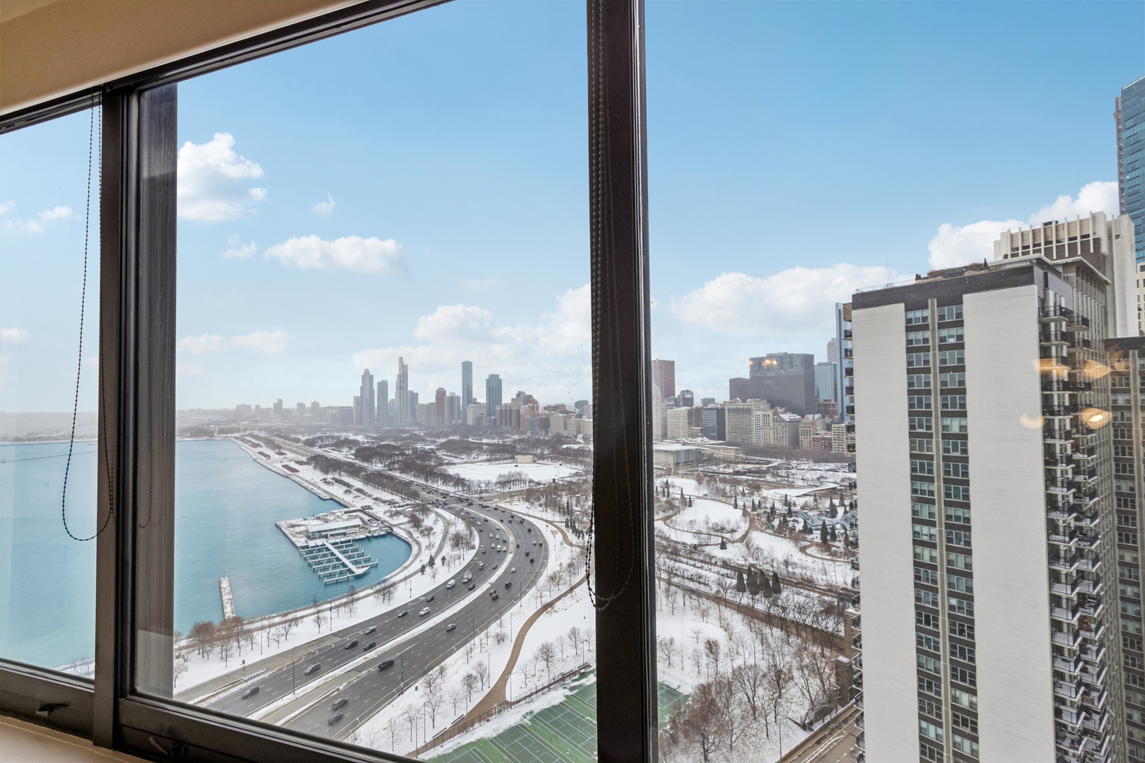 155 N Hbr Dr #3002 Chicago, IL 60601