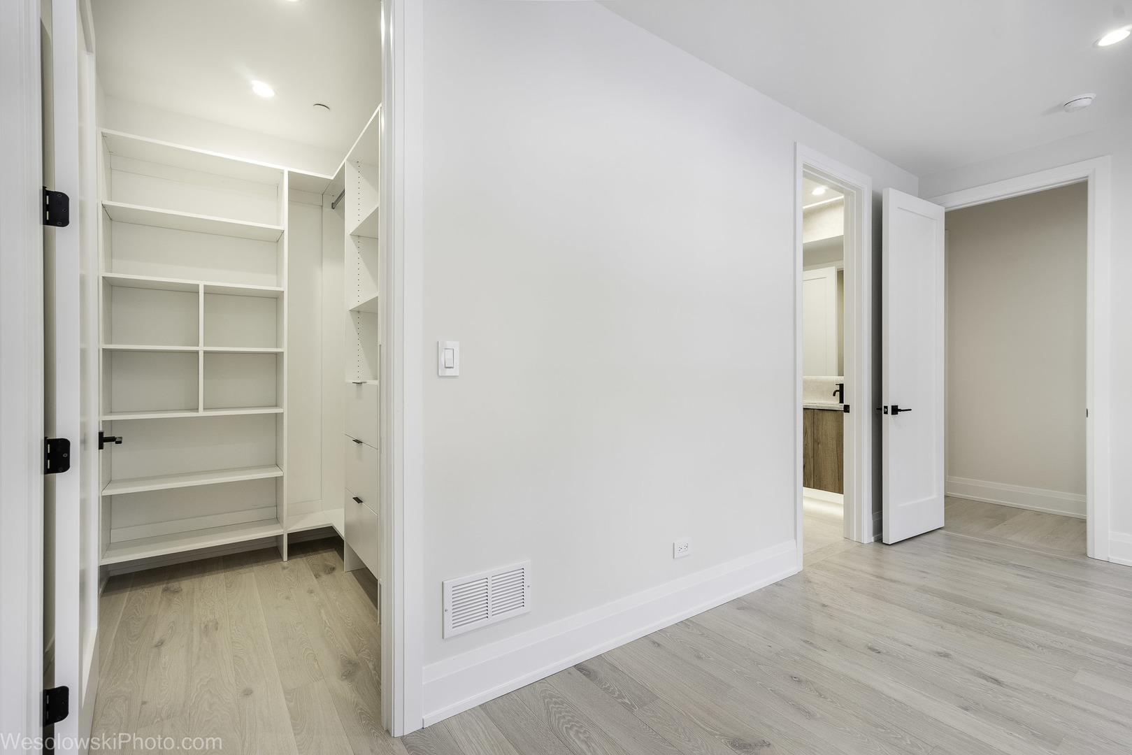 23388 N BIRCHWOOD Ln Deerfield, IL 60015