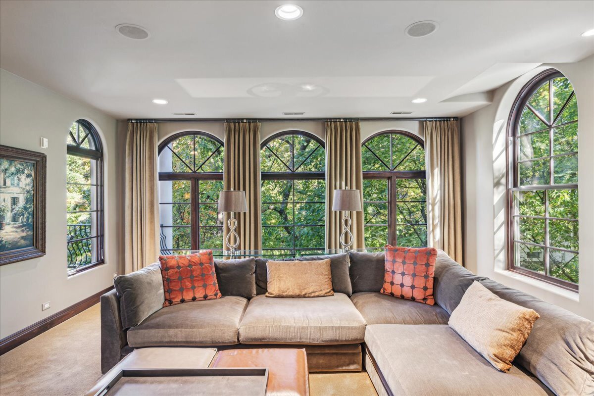 493 Hazel Ave Highland Park, IL 60035