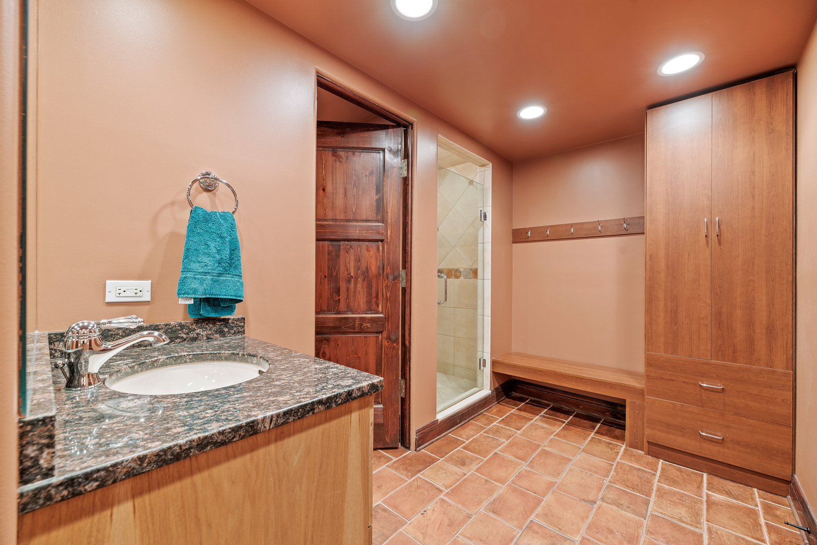 493 Hazel Ave Highland Park, IL 60035