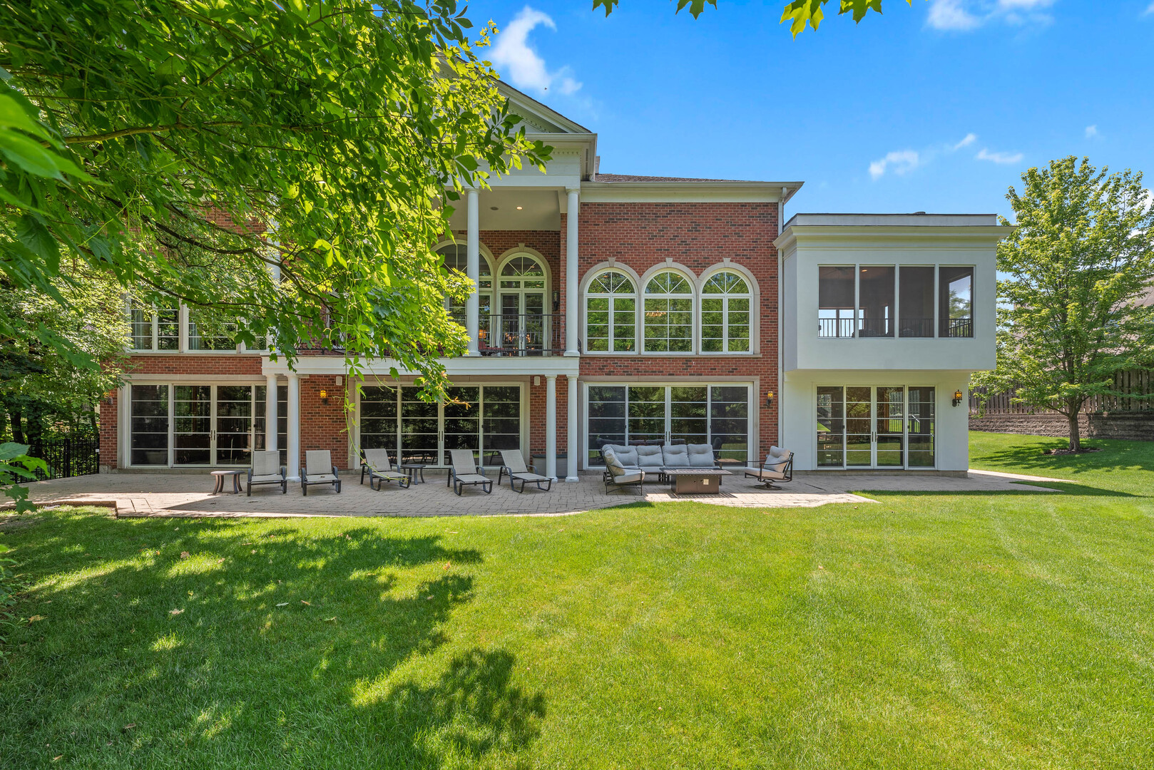 493 Hazel Ave Highland Park, IL 60035