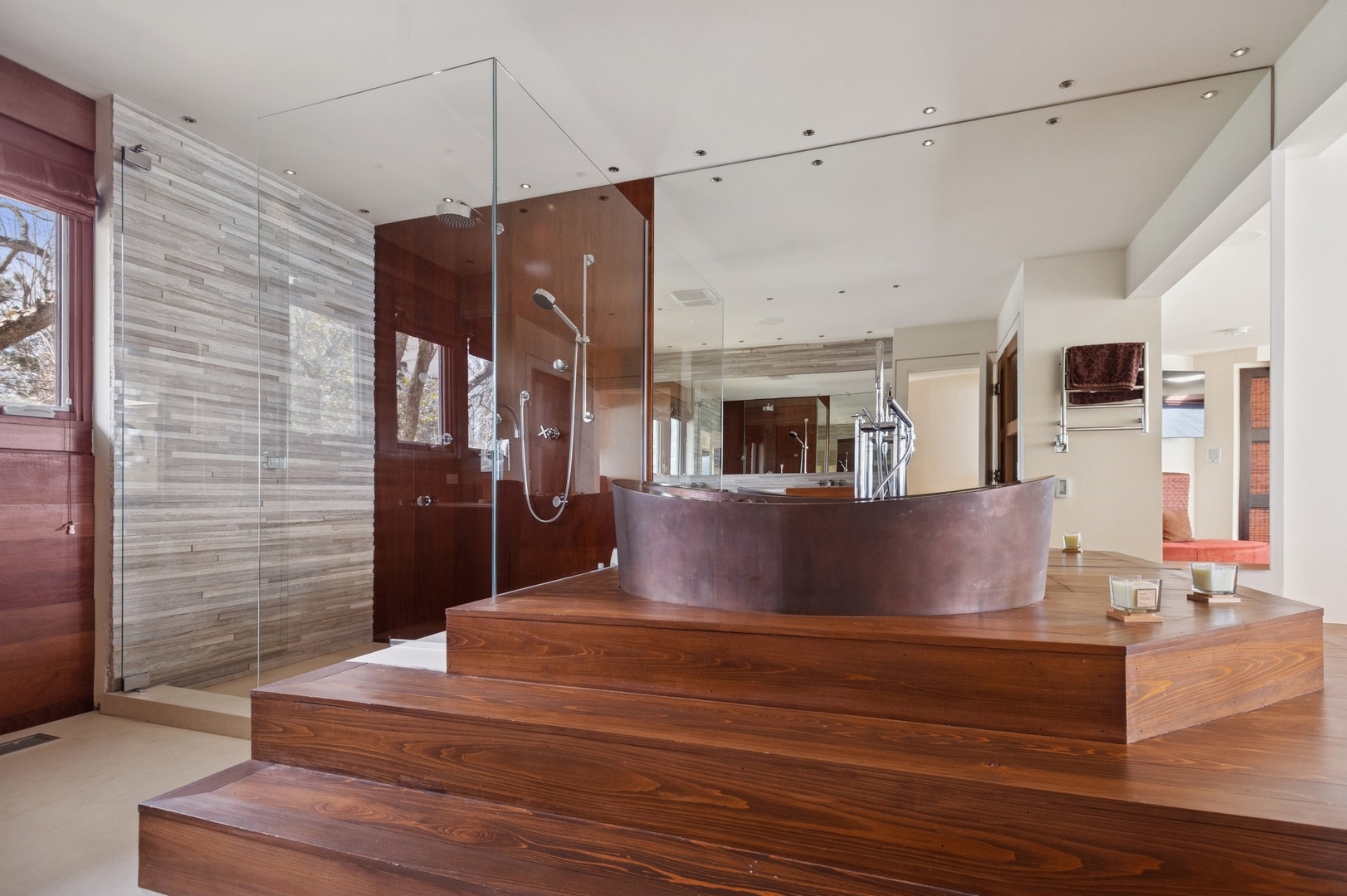 2441 Woodbridge Ln Highland Park, IL 60035