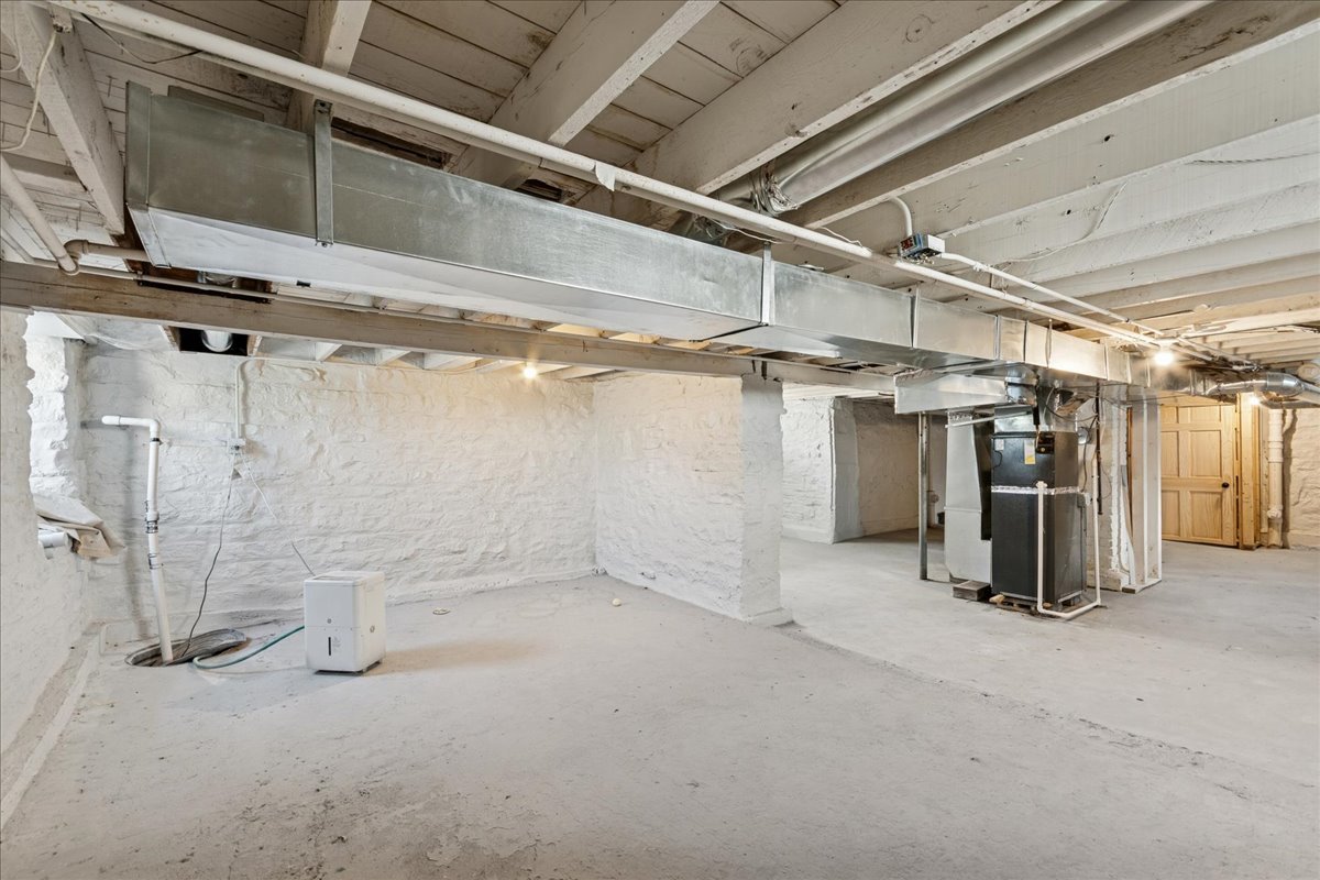 1015 Oakland Ave Joliet, IL 60435