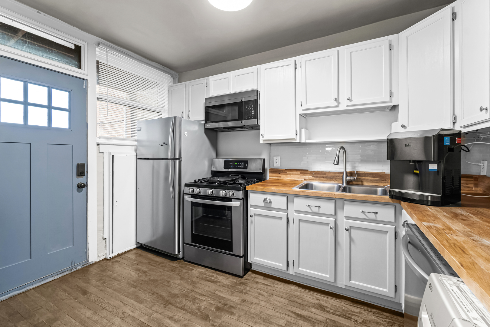 404 S Lombard Ave #1 Oak Park, IL 60302