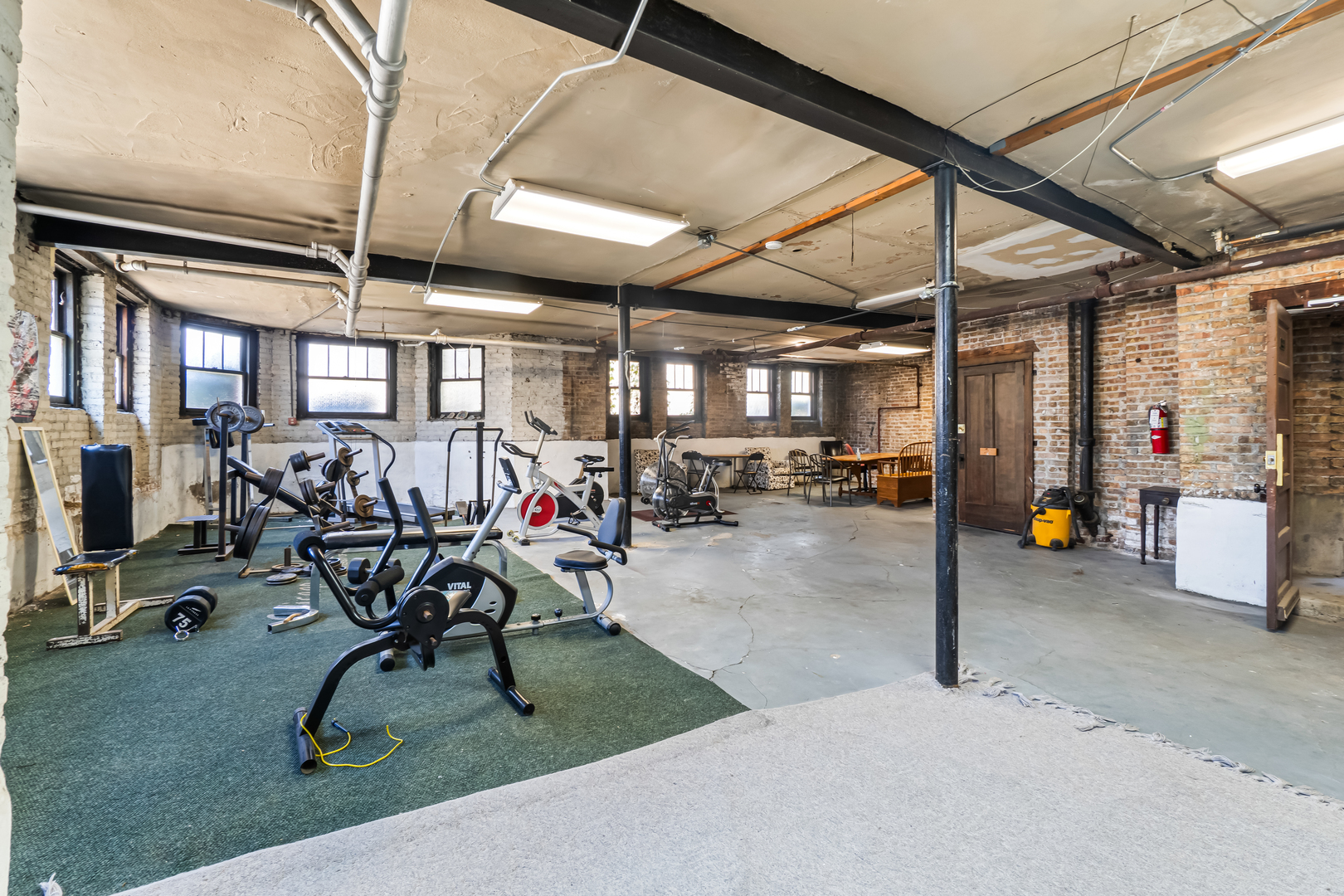 404 S Lombard Ave #1 Oak Park, IL 60302