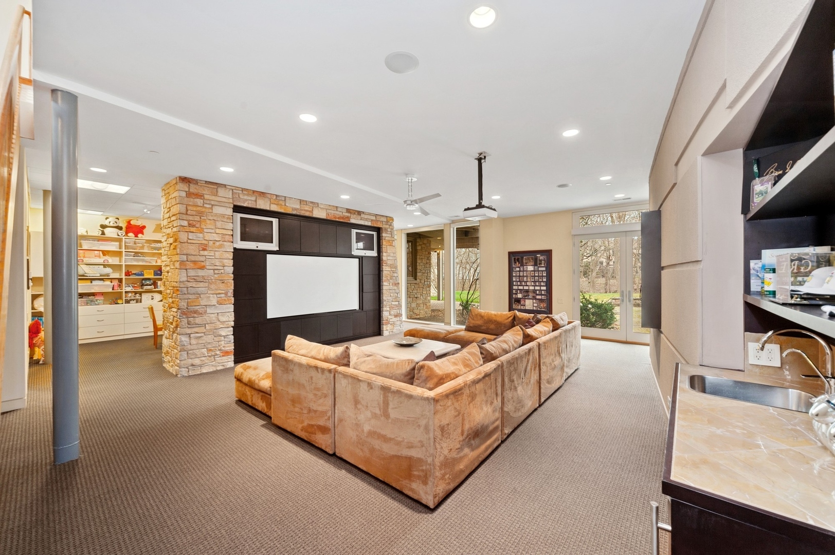 282 Linden Park Pl Highland Park, IL 60035