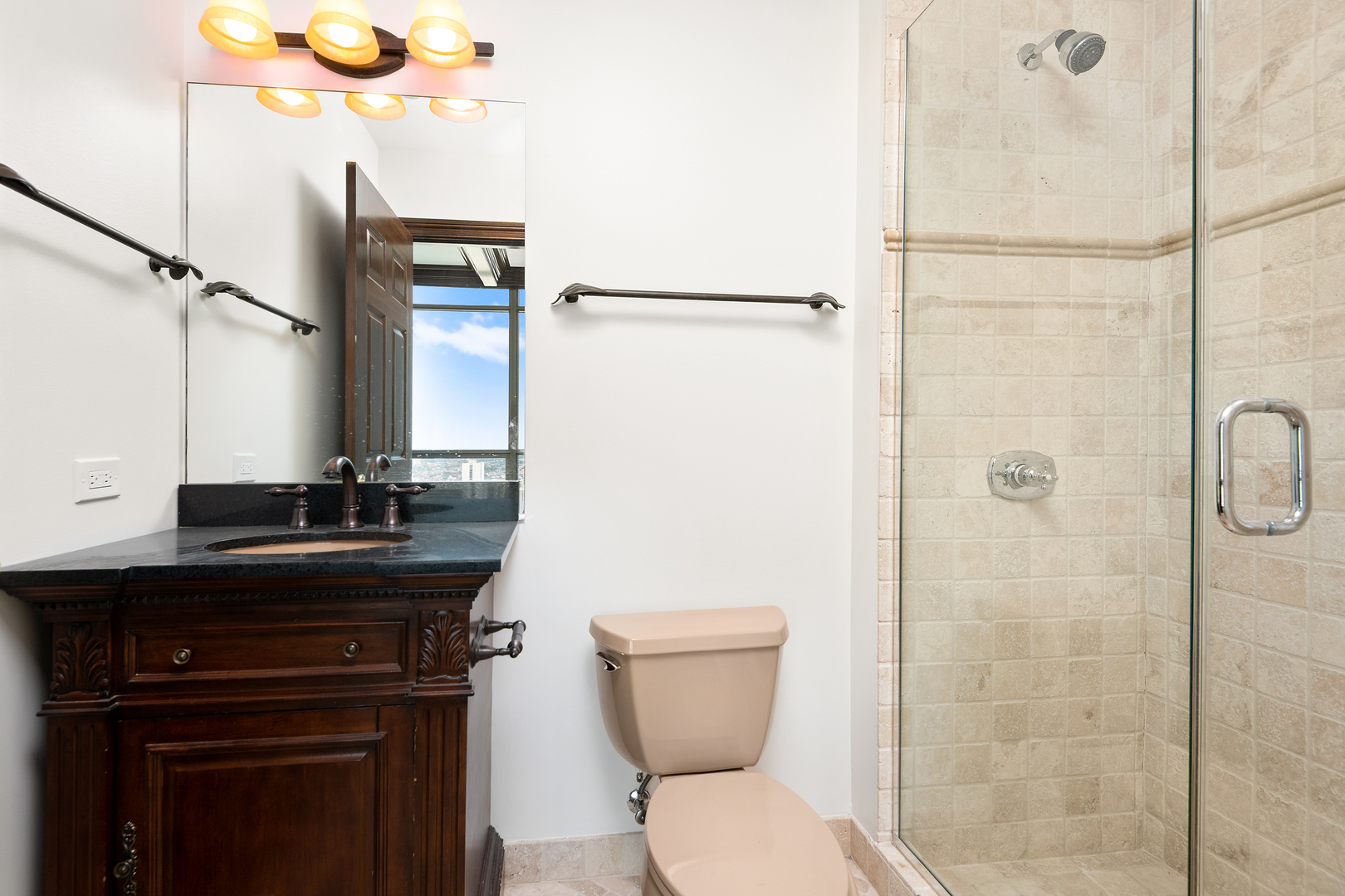 21 E Huron St #4701 Chicago, IL 60611