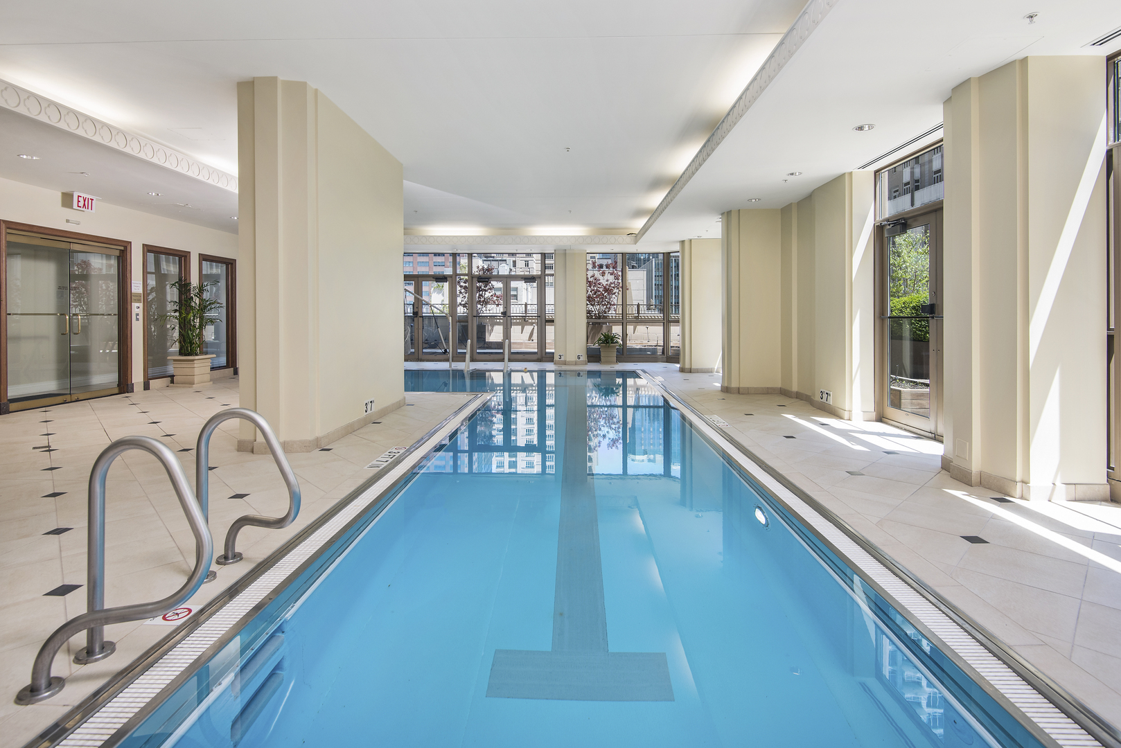 21 E Huron St #4701 Chicago, IL 60611