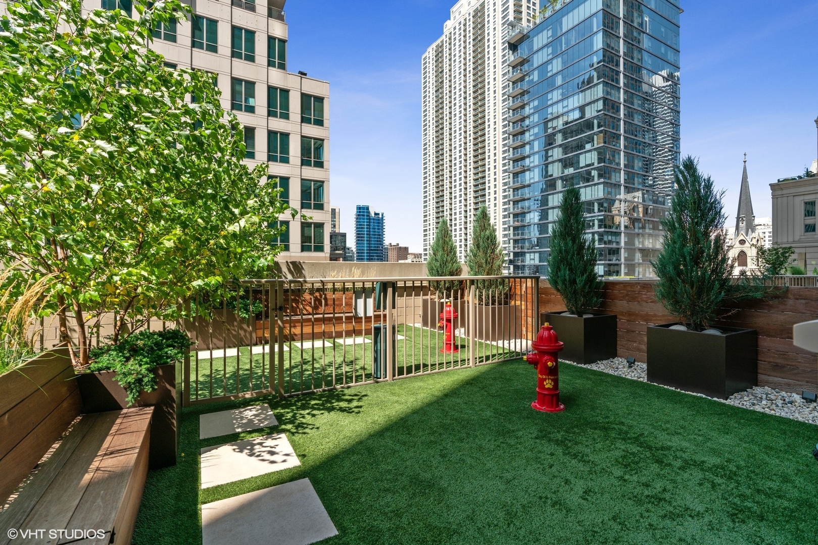 21 E Huron St #4701 Chicago, IL 60611