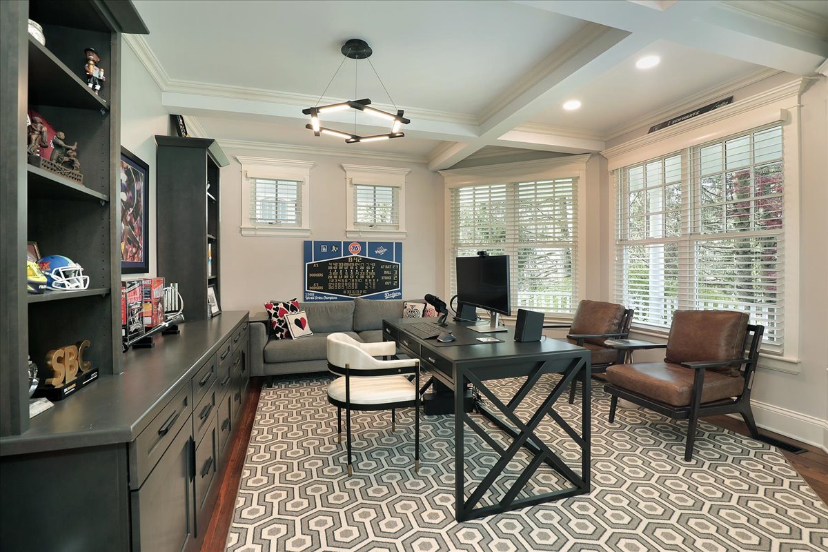 1423 Northwoods Rd Deerfield, IL 60015