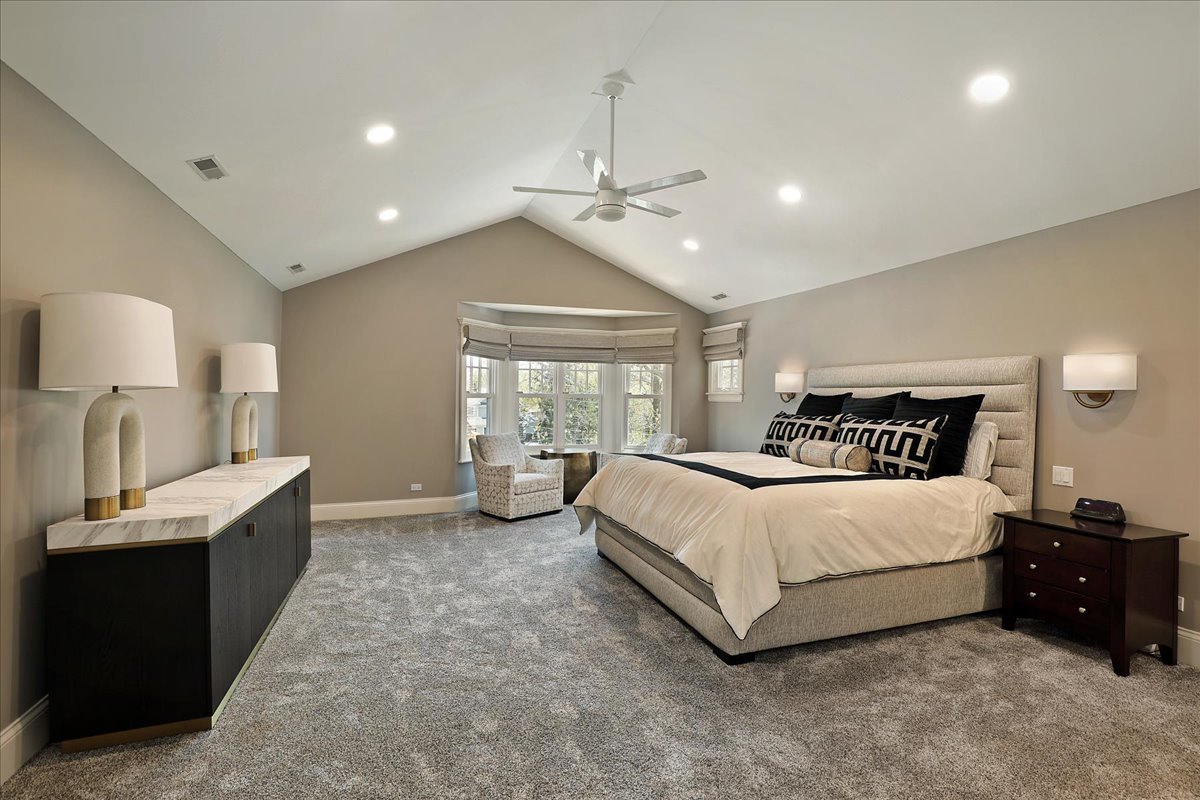 1423 Northwoods Rd Deerfield, IL 60015