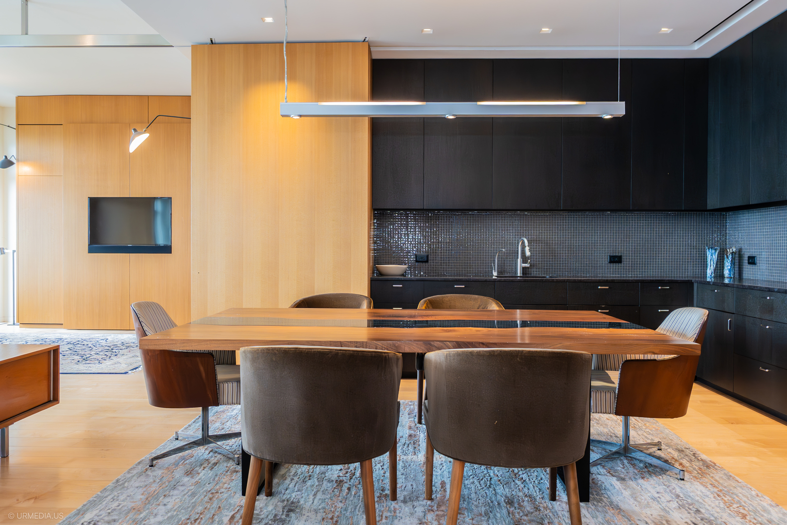 2550 N Lakeview Ave #S2502 Chicago, IL 60614