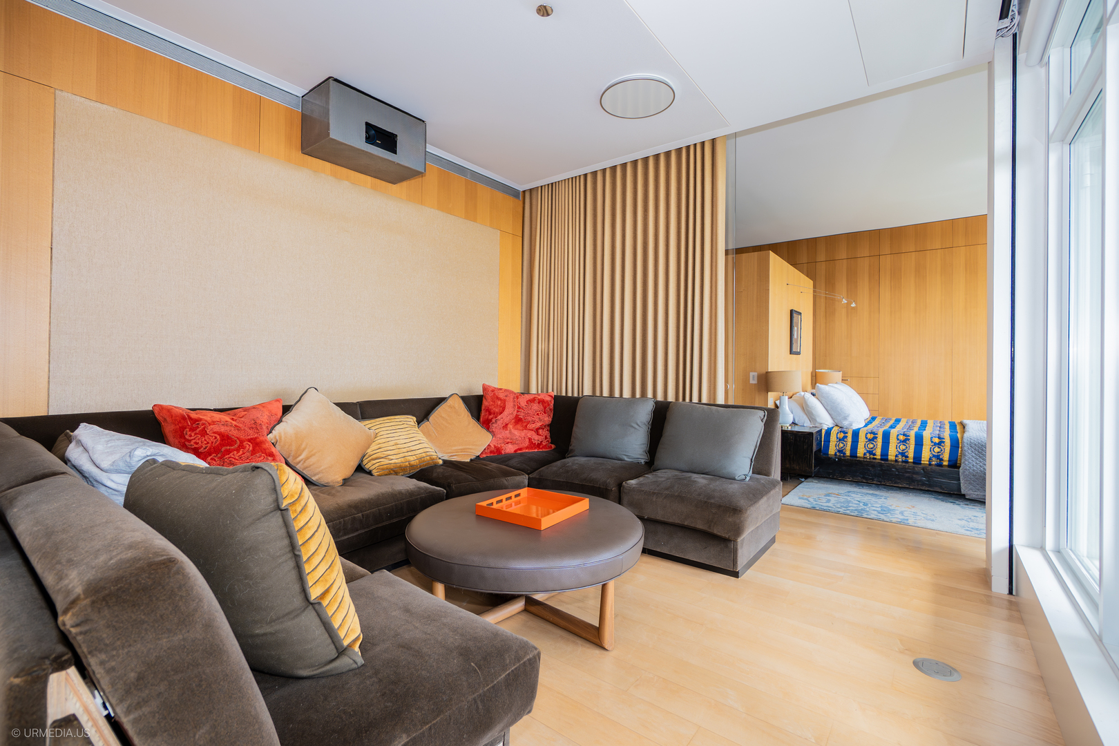 2550 N Lakeview Ave #S2502 Chicago, IL 60614