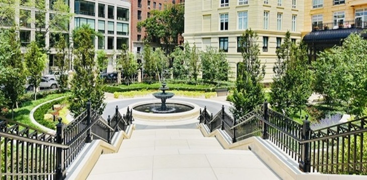 2550 N Lakeview Ave #S2502 Chicago, IL 60614