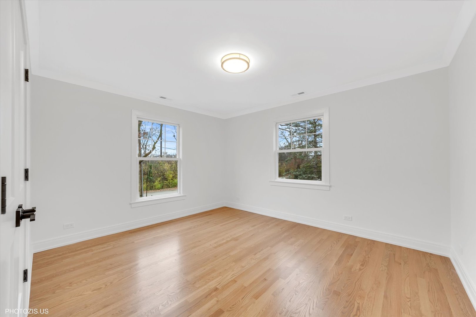 707 Brierhill Rd Deerfield, IL 60015