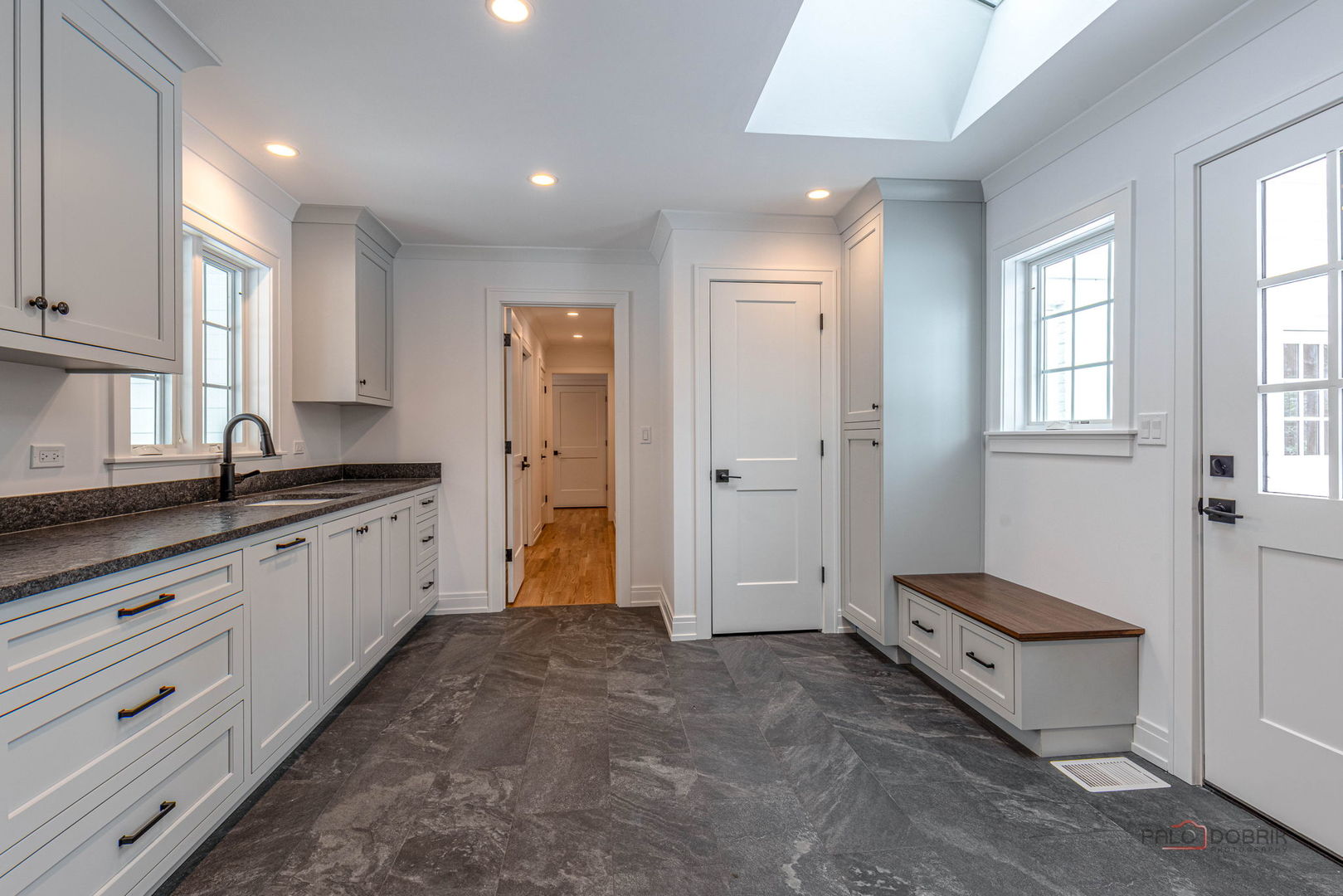 707 Brierhill Rd Deerfield, IL 60015