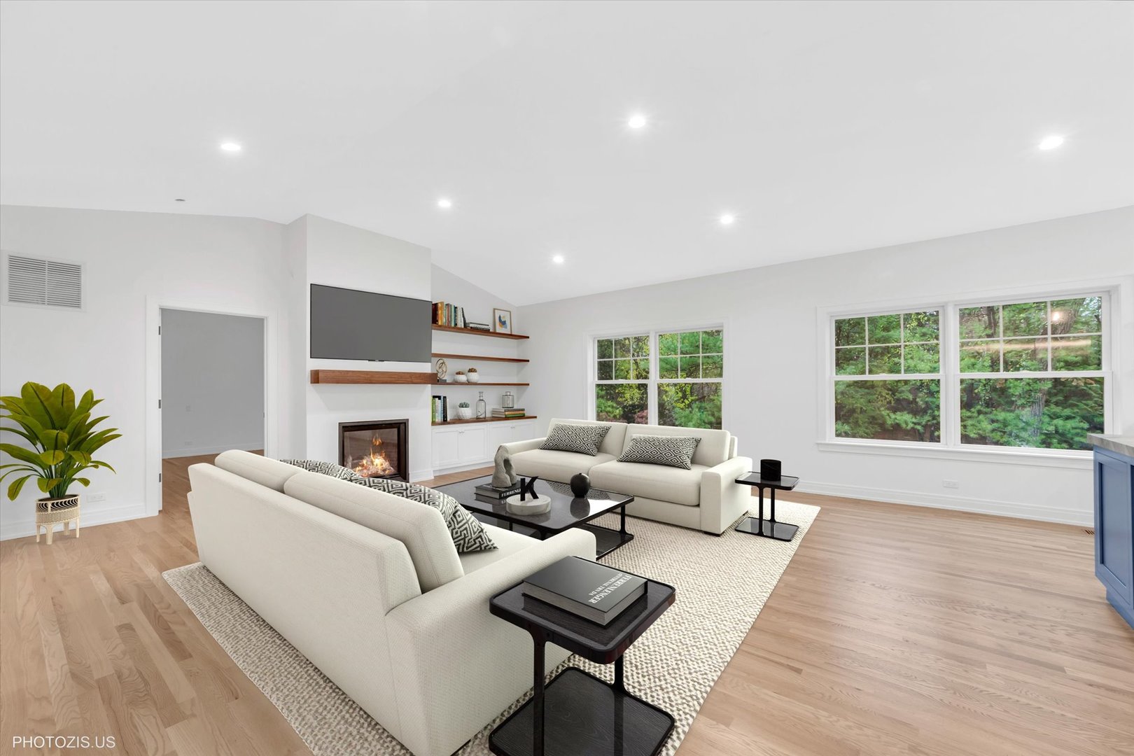 707 Brierhill Rd Deerfield, IL 60015