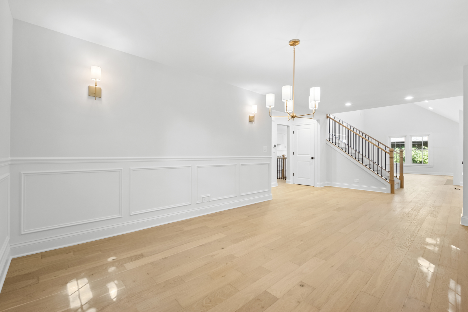 1410 Berkley Ct Deerfield, IL 60015