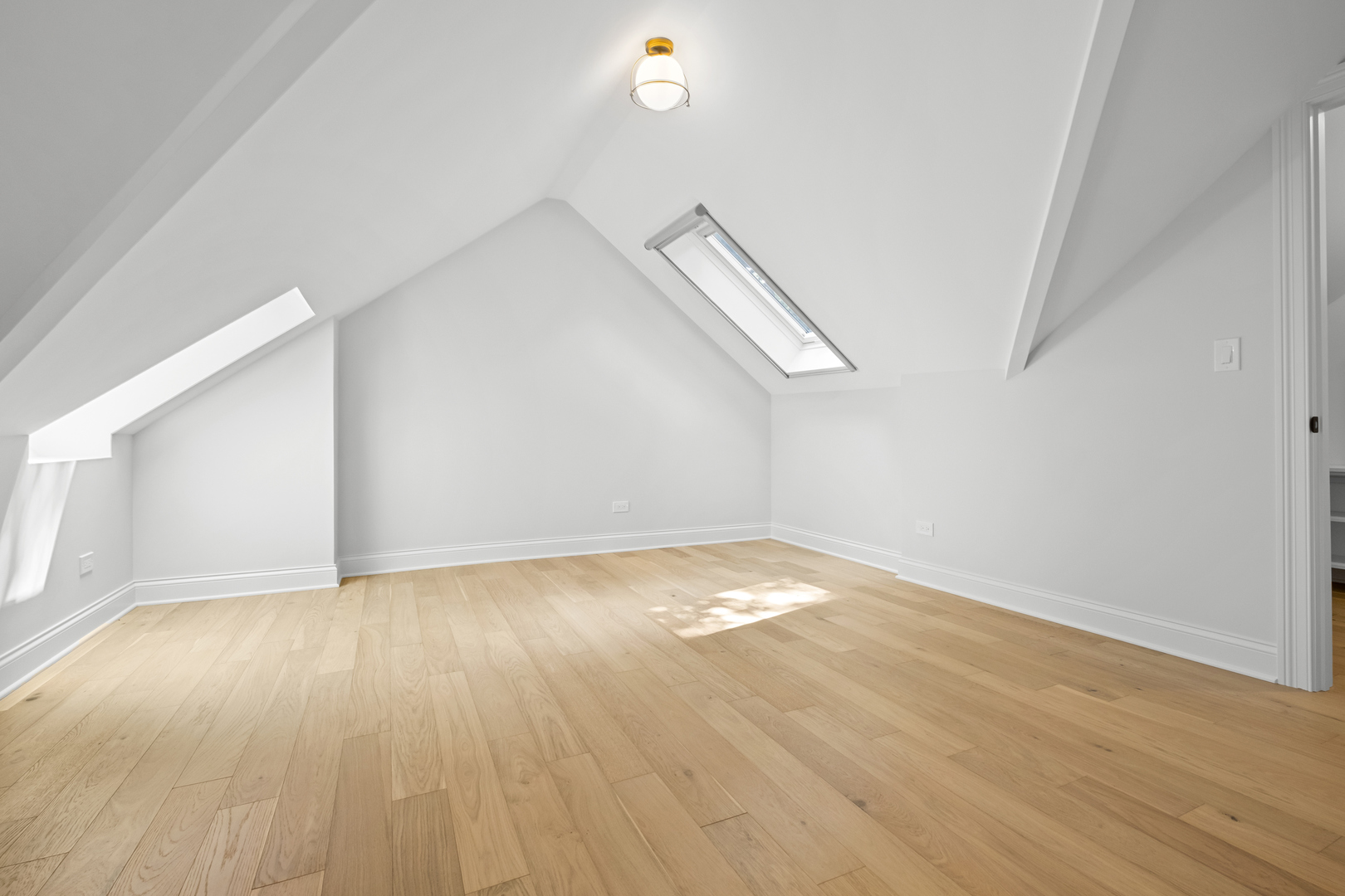 1410 Berkley Ct Deerfield, IL 60015