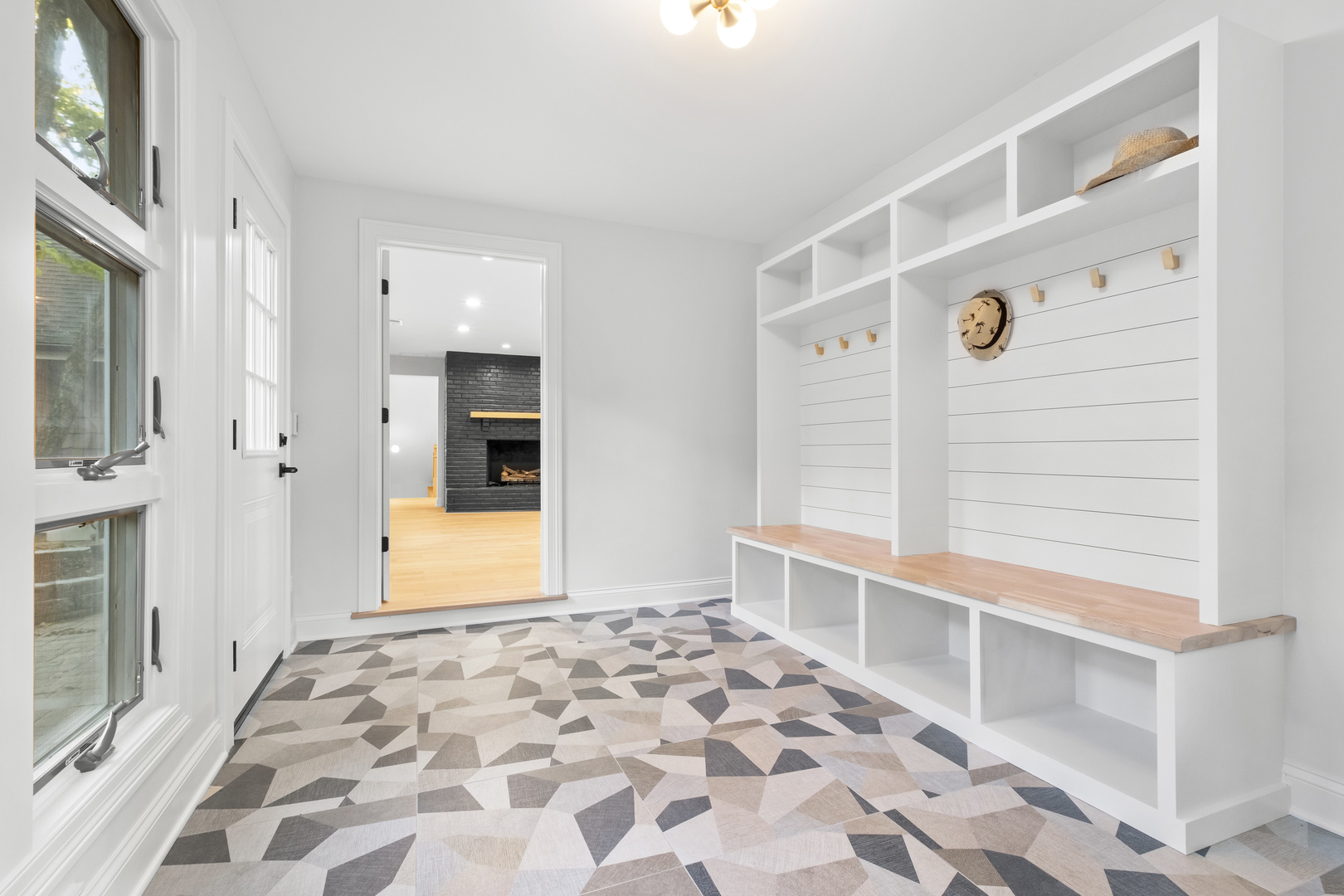 1410 Berkley Ct Deerfield, IL 60015