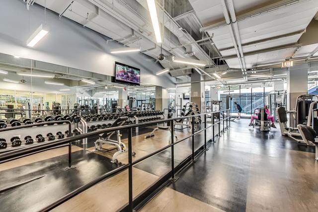 225 N Columbus Dr #5905 Chicago, IL 60601