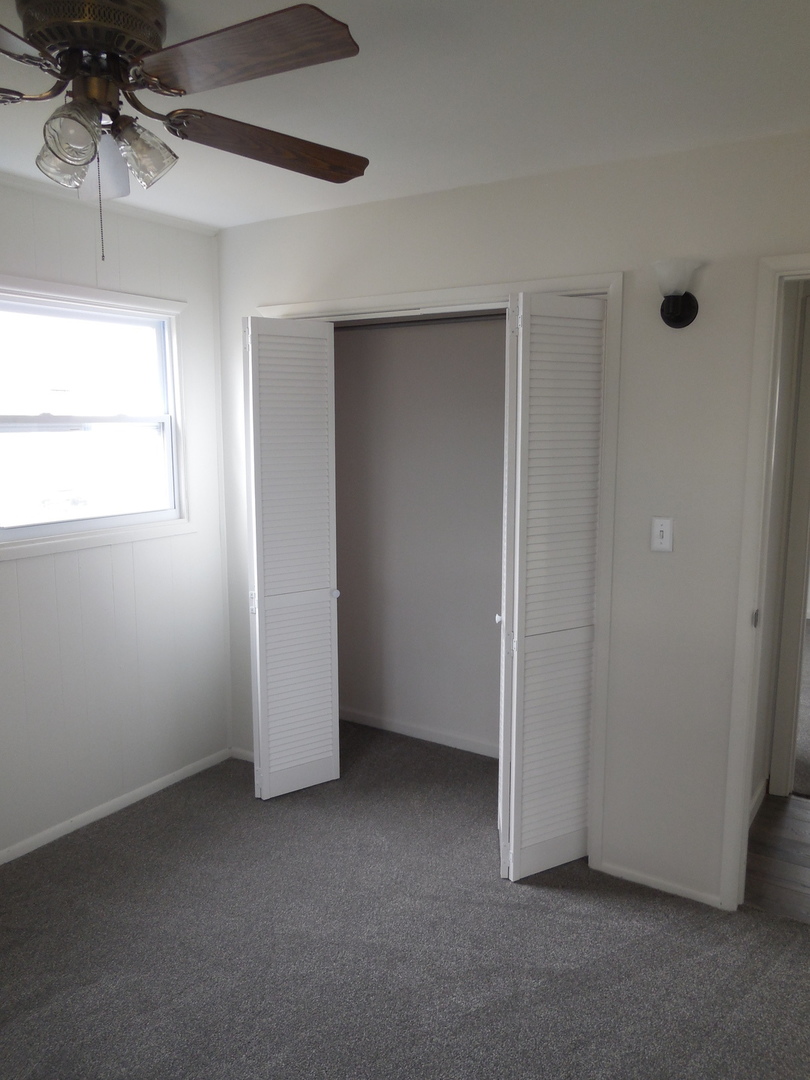 740 Hiawatha Dr Ottawa, IL 61350