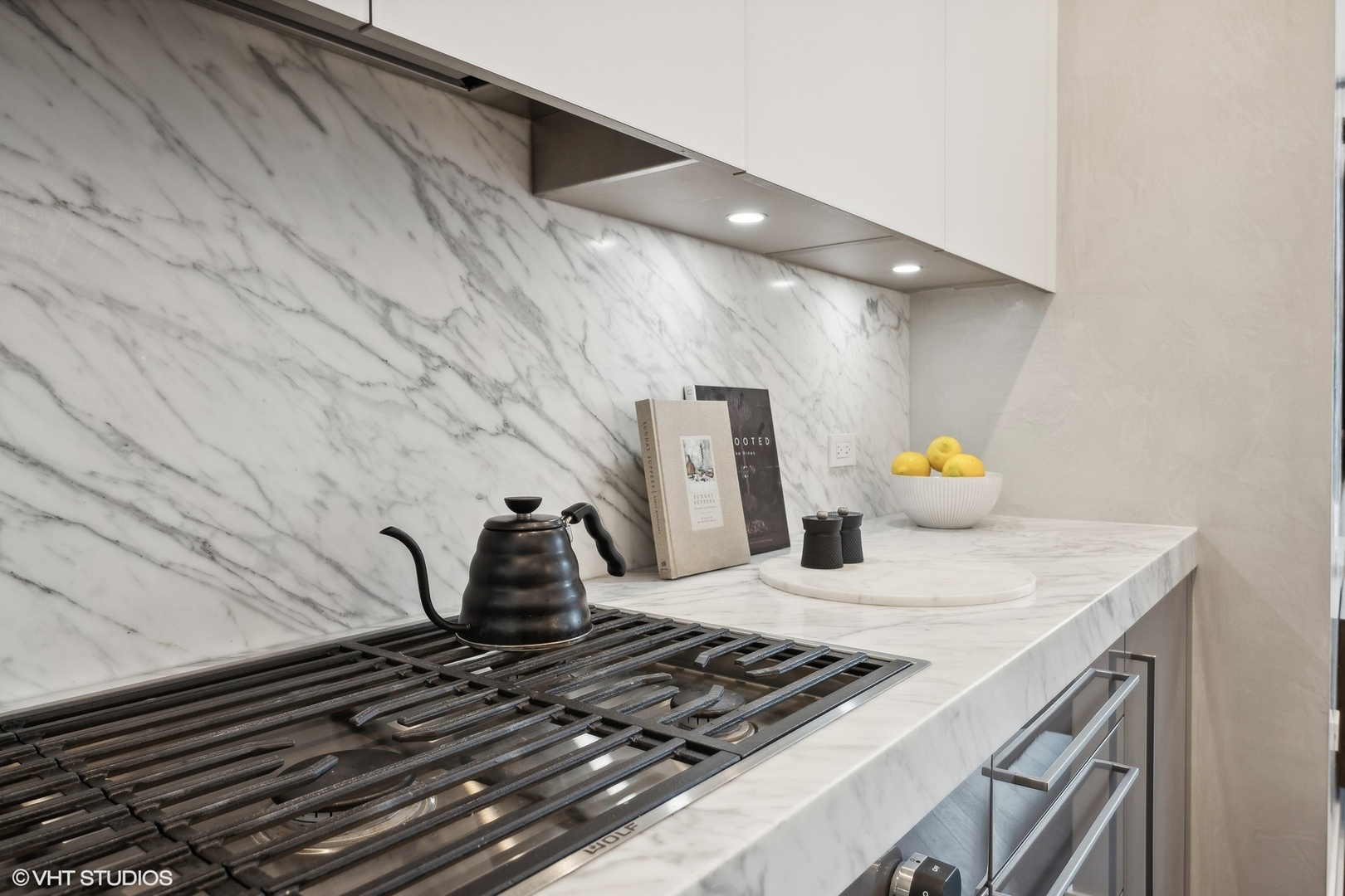 403 N Wabash Ave #12B Chicago, IL 60611