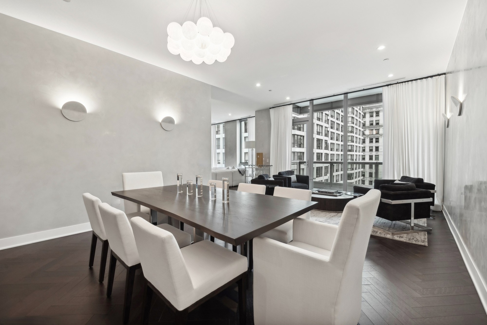 403 N Wabash Ave #12B Chicago, IL 60611