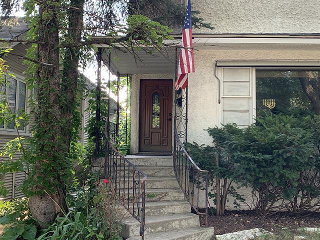 828 N Ridgeland Ave Oak Park, IL 60302