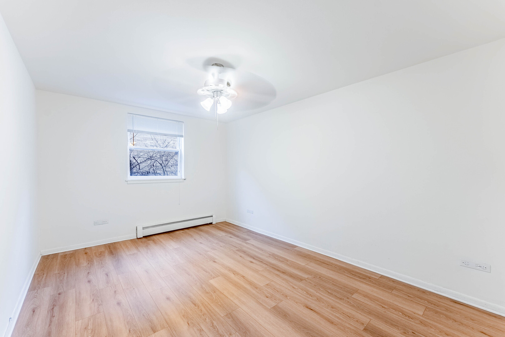 415 Wesley Ave #24 Oak Park, IL 60302