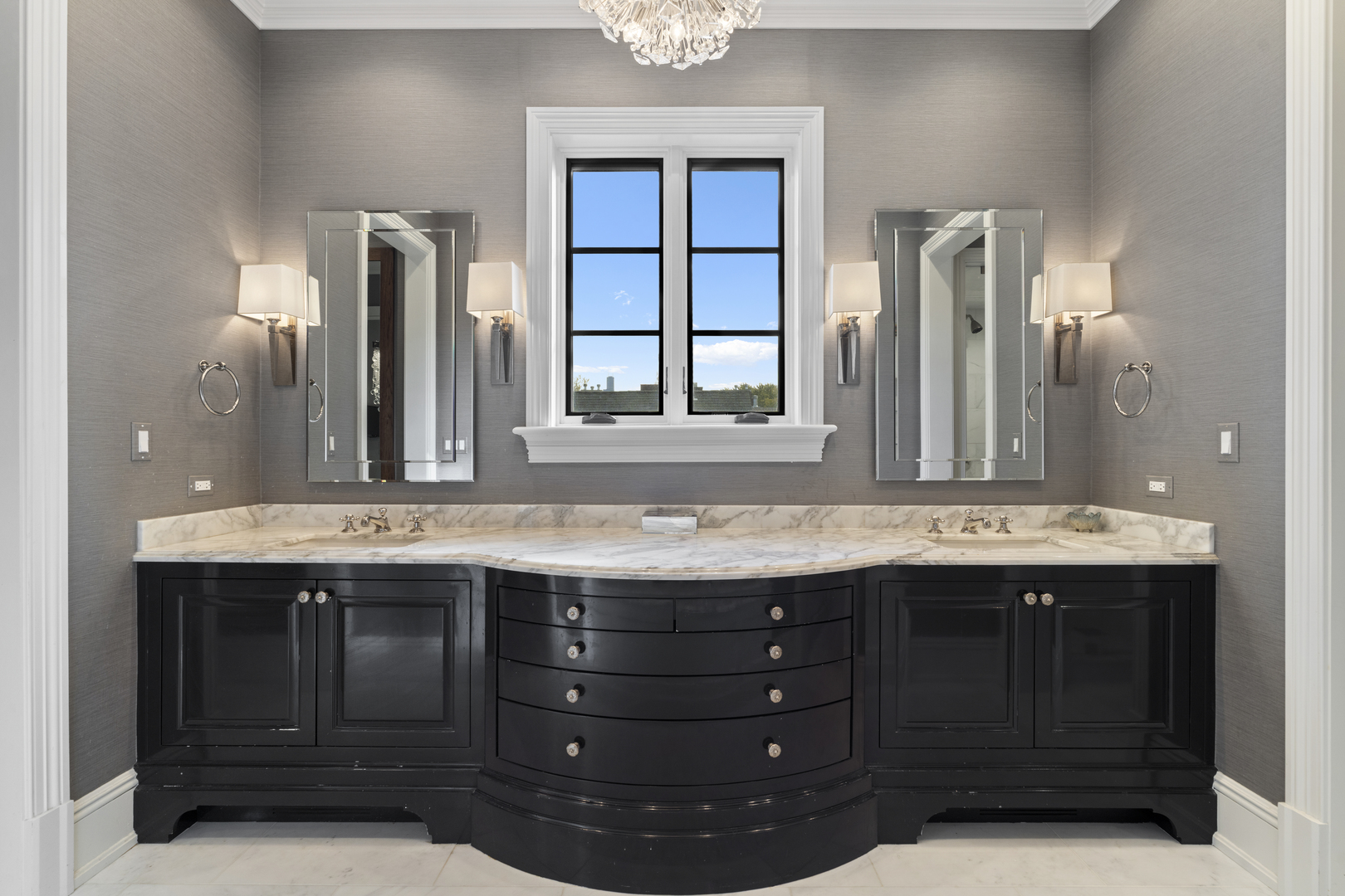 1755 N Mohawk St Chicago, IL 60614