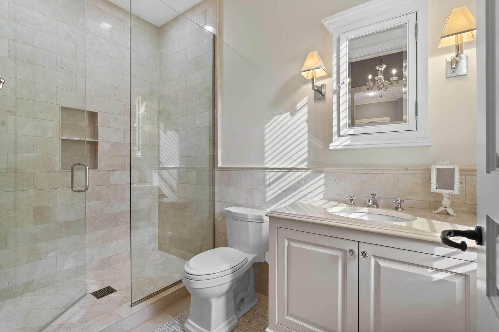 1755 N Mohawk St Chicago, IL 60614