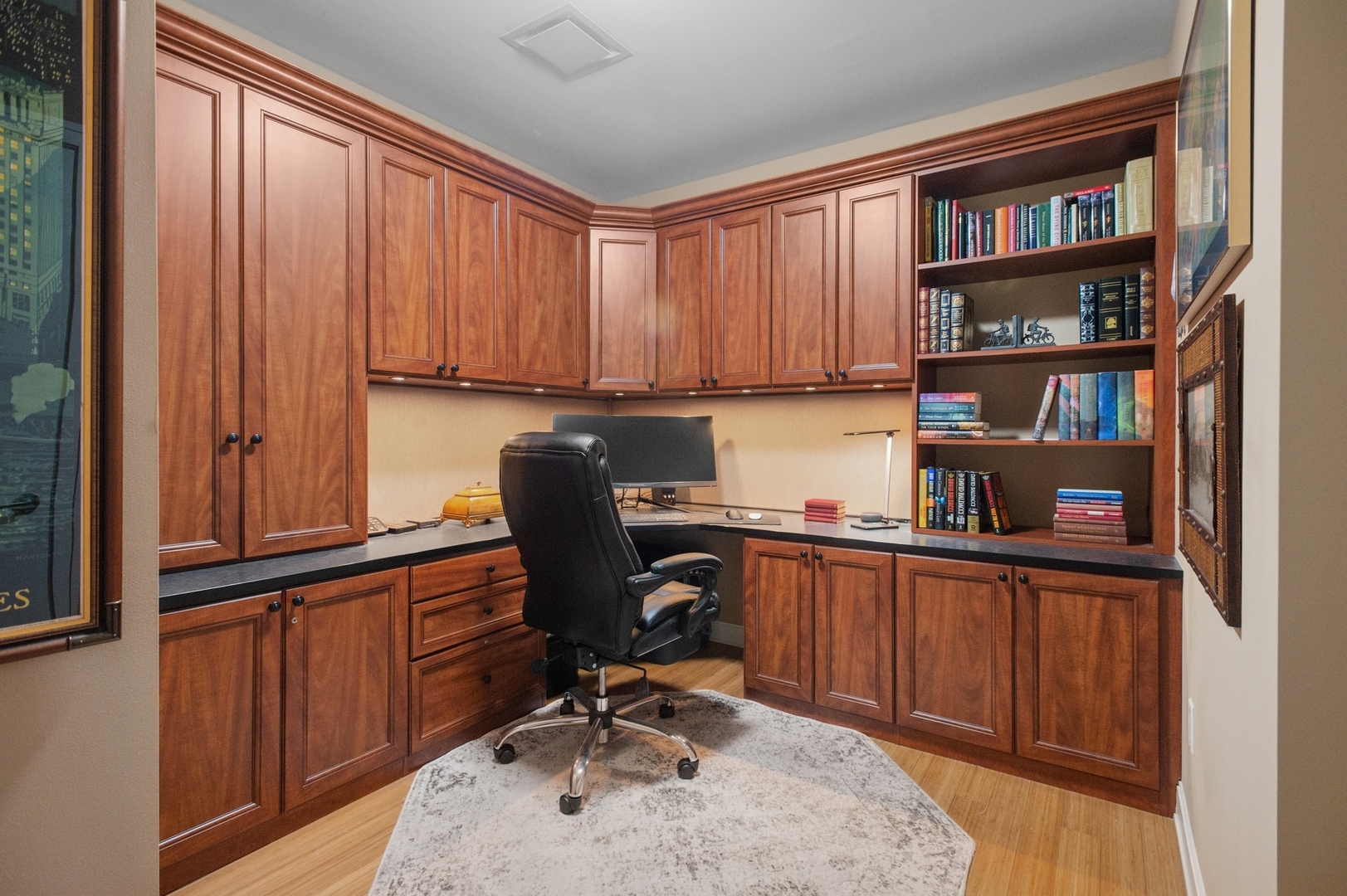 340 E Randolph St #5504 Chicago, IL 60601